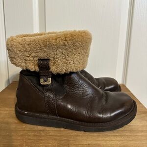 Brown Ugg Boots with Shearling Lining
